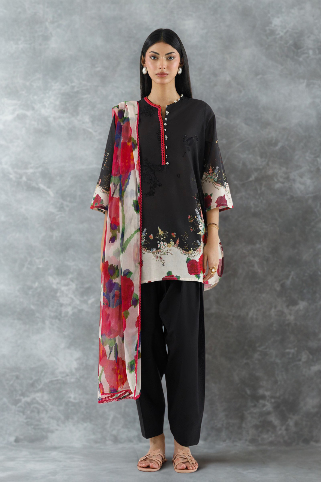 Stitched Embroidered Muzlin Suit