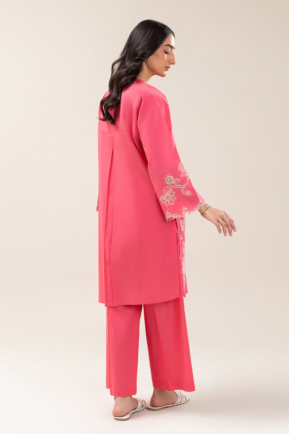 2 PIECE EMBROIDERED LAWN SUIT (PRET)