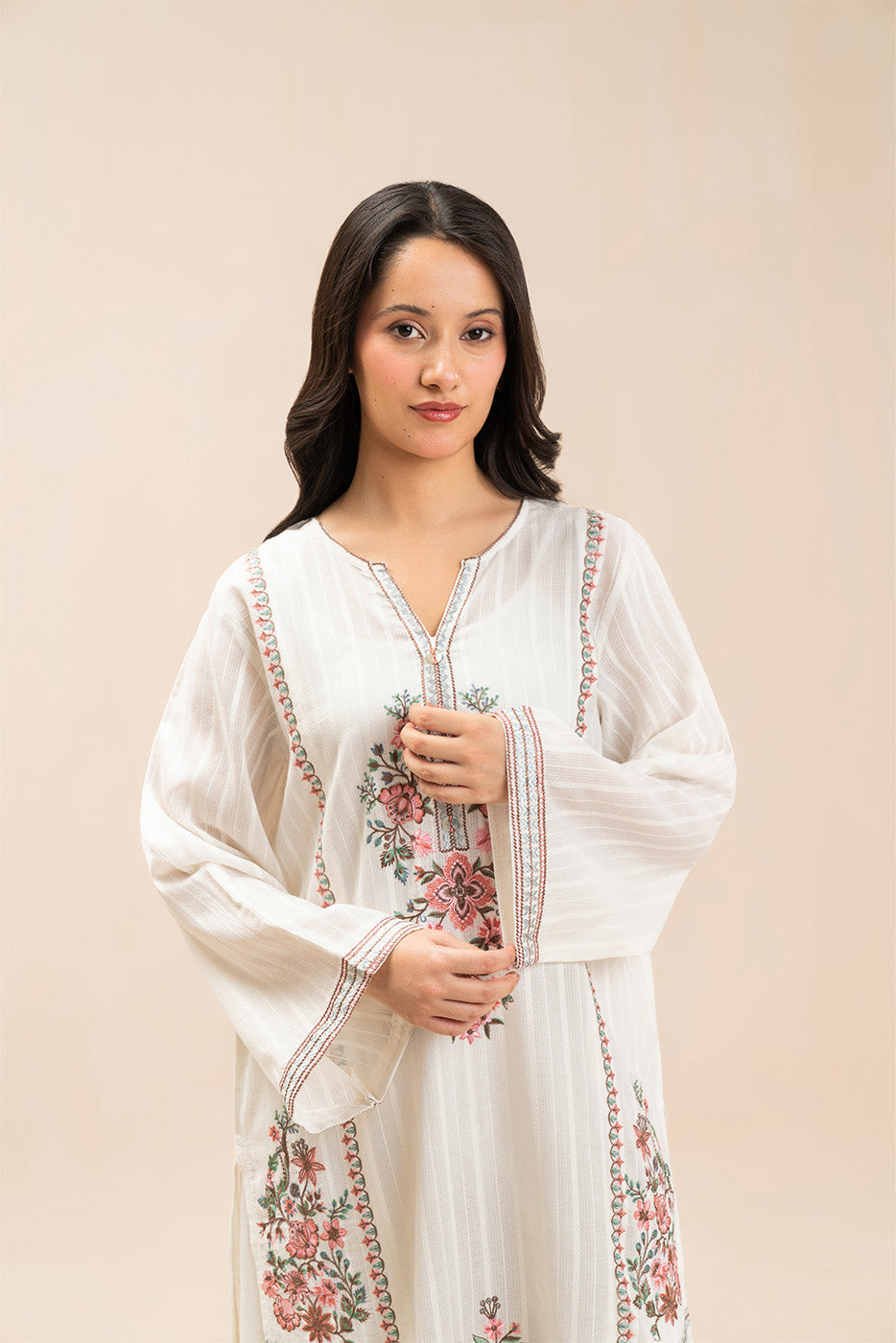 2 PIECE EMBROIDERED NENO KARA SUIT (PRET)