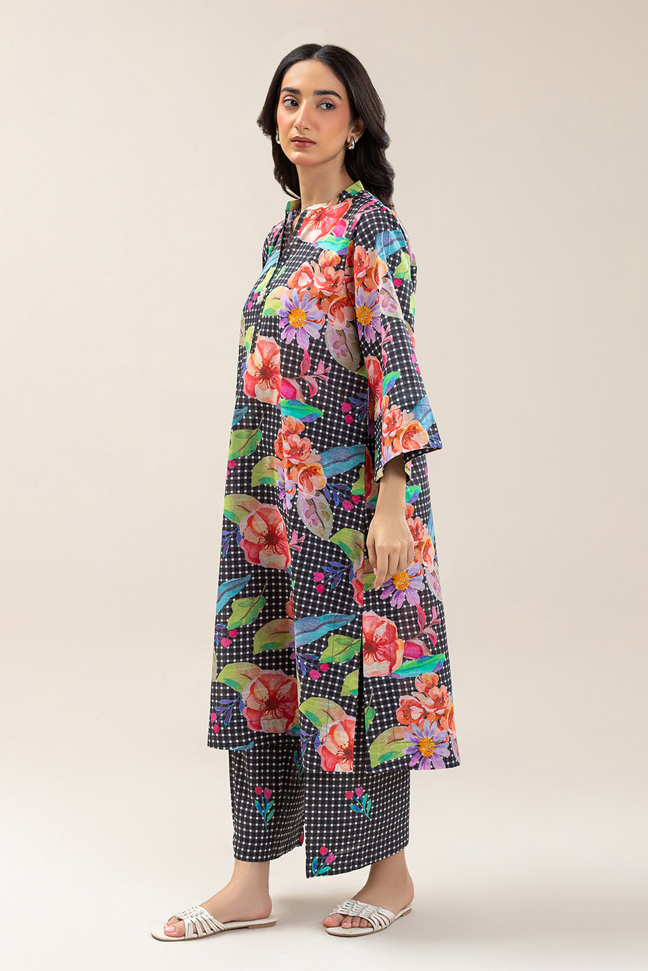 2 PIECE PRINTED DORIA LAWN SUIT (PRET)