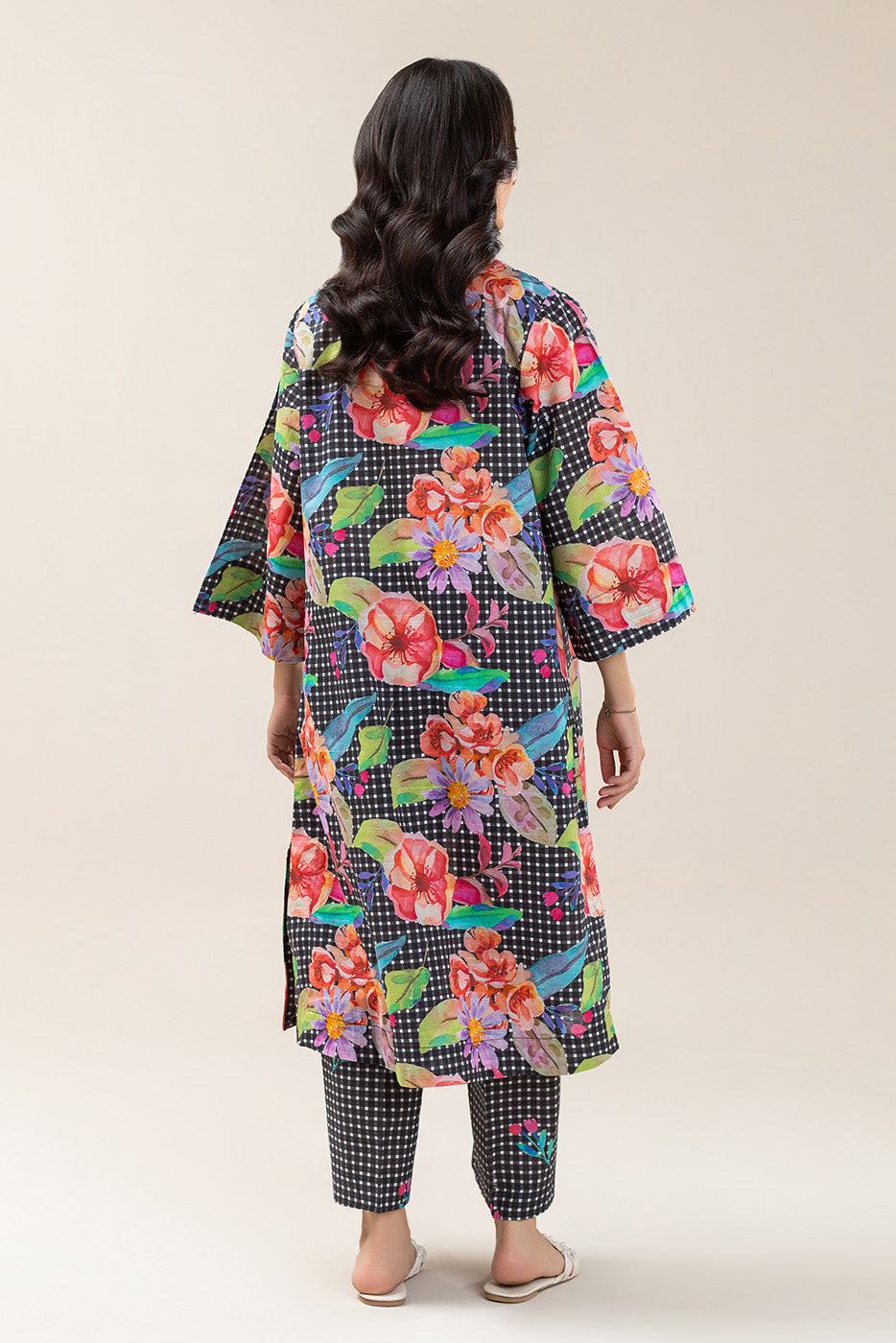2 PIECE PRINTED DORIA LAWN SUIT (PRET)