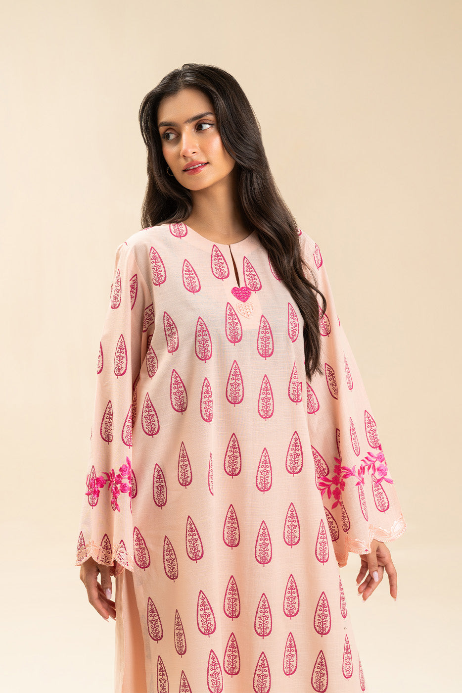 EMBROIDERED SLUB SHIRT (PRET)