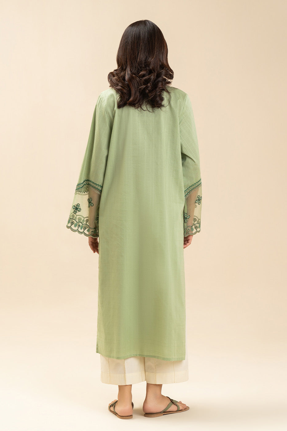 EMBROIDERED DORIA SHIRT (PRET)