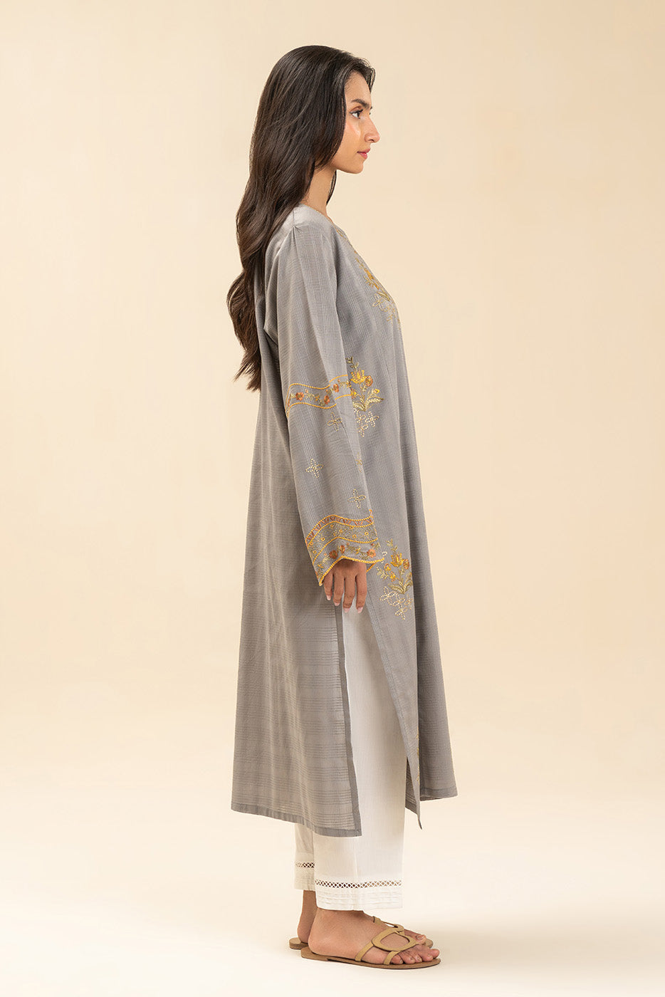 EMBROIDERED DORIA SHIRT (PRET)