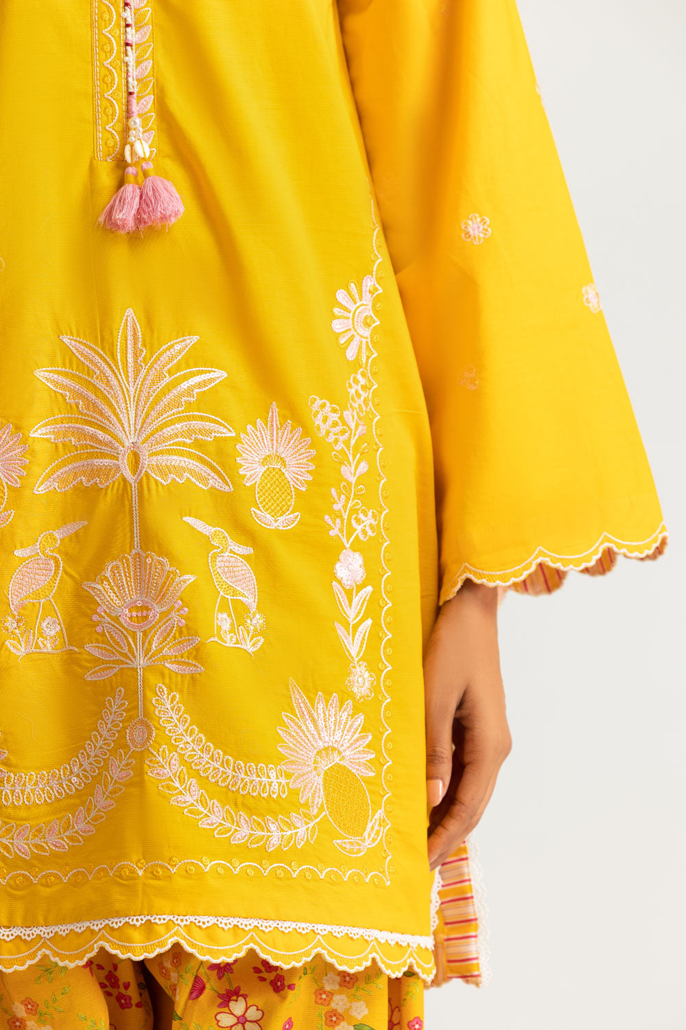 Cotton Bana Dora Embroidered Shirt And Printed Shalwar