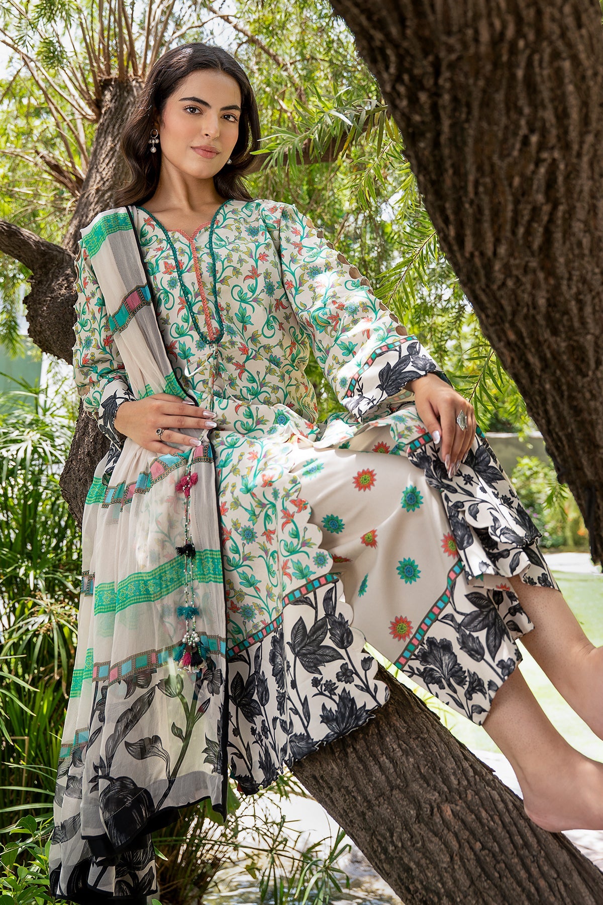 3-PC Stitched Printed Lawn  CP6-27P