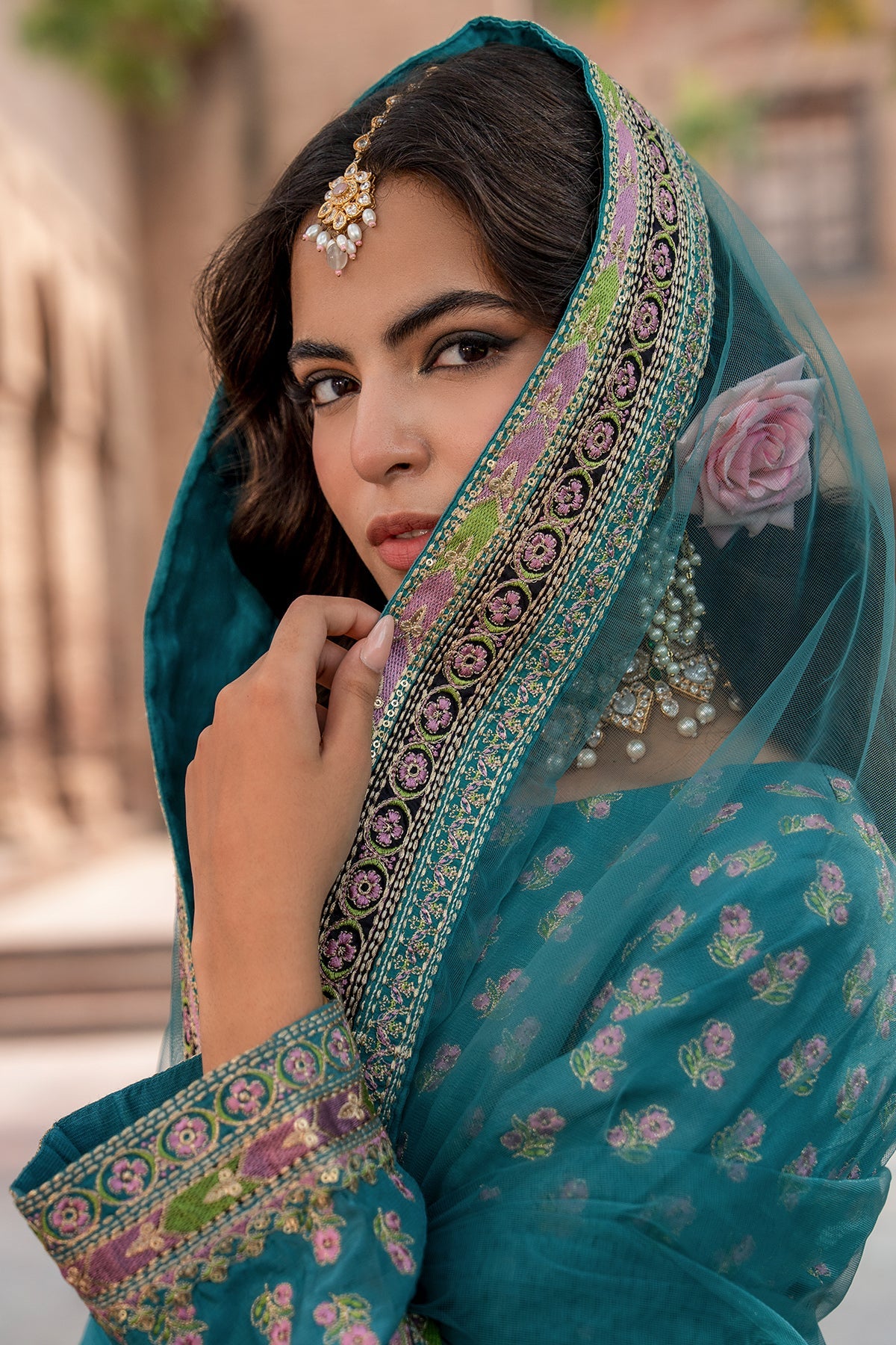 3-PC Embroidered CMA-6-386