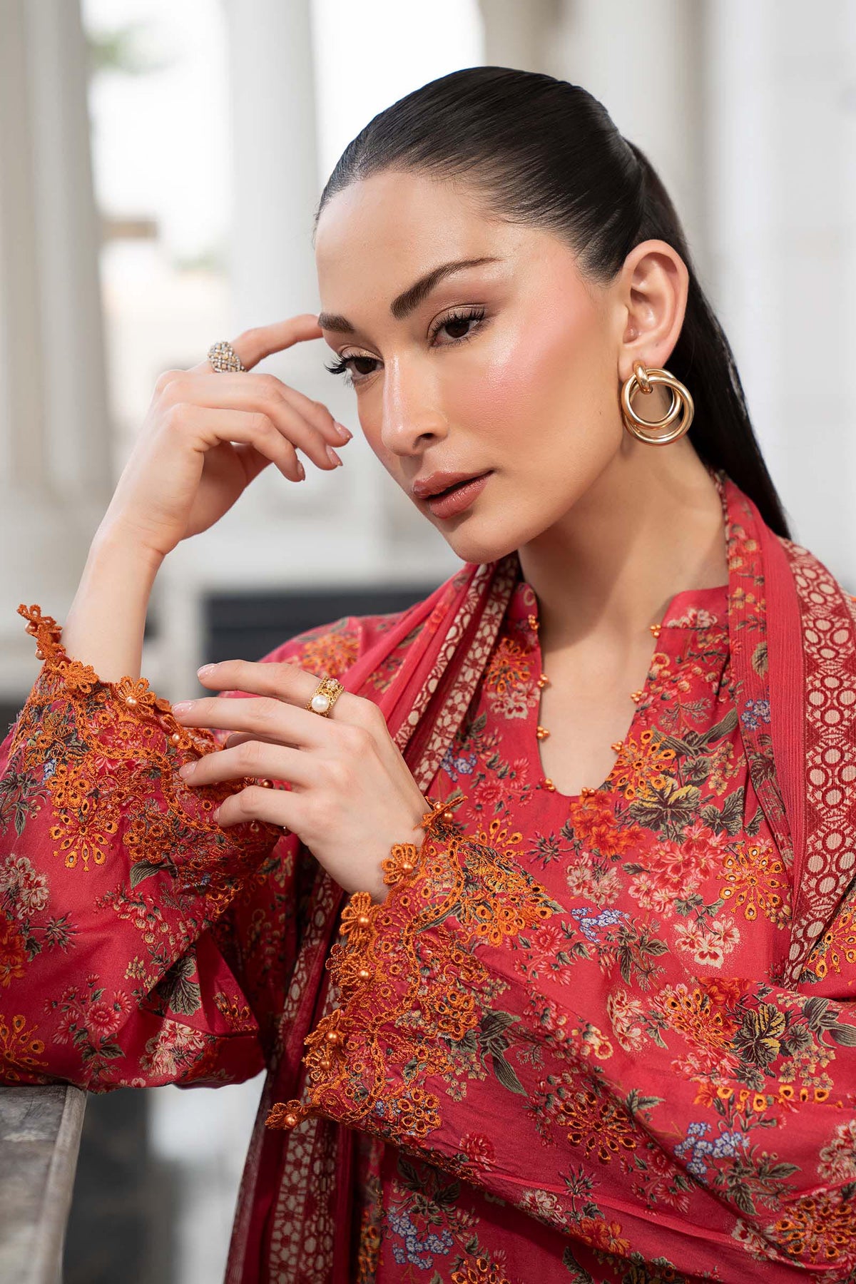 3 Piece Embroidered Lawn Suit