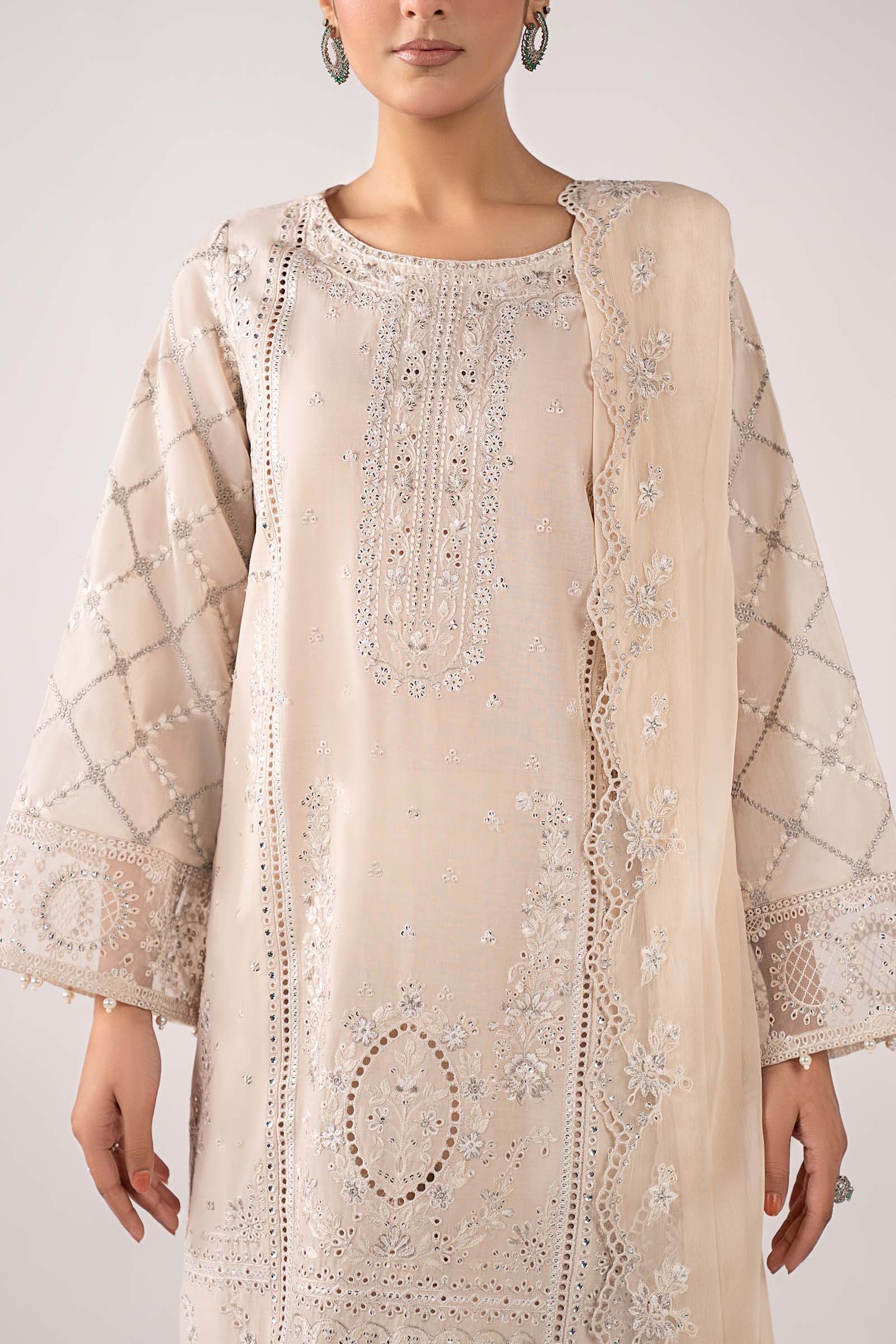 3 Piece Embroidered Lawn Suit