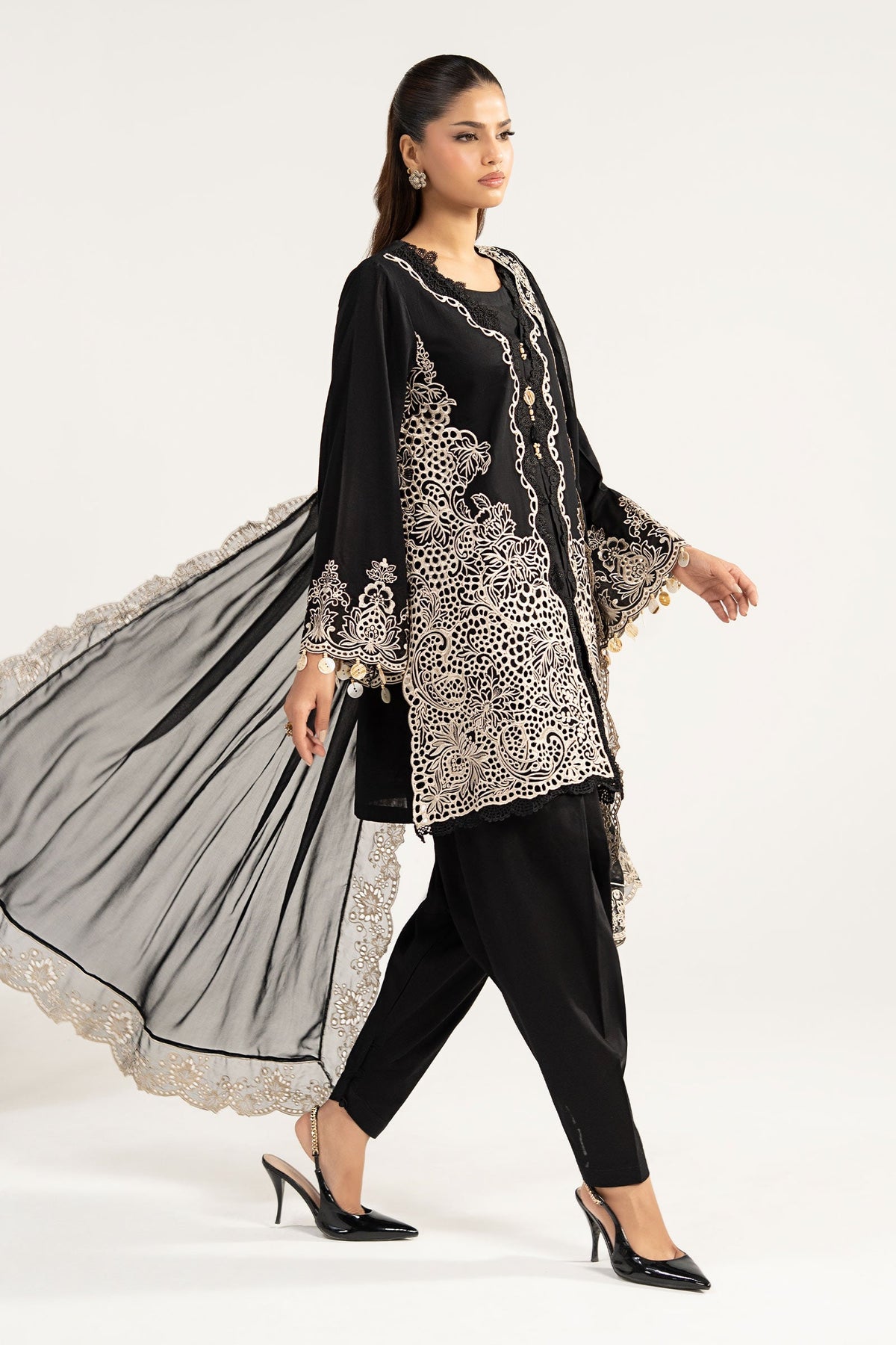 3 Piece Embroidered Lawn Suit