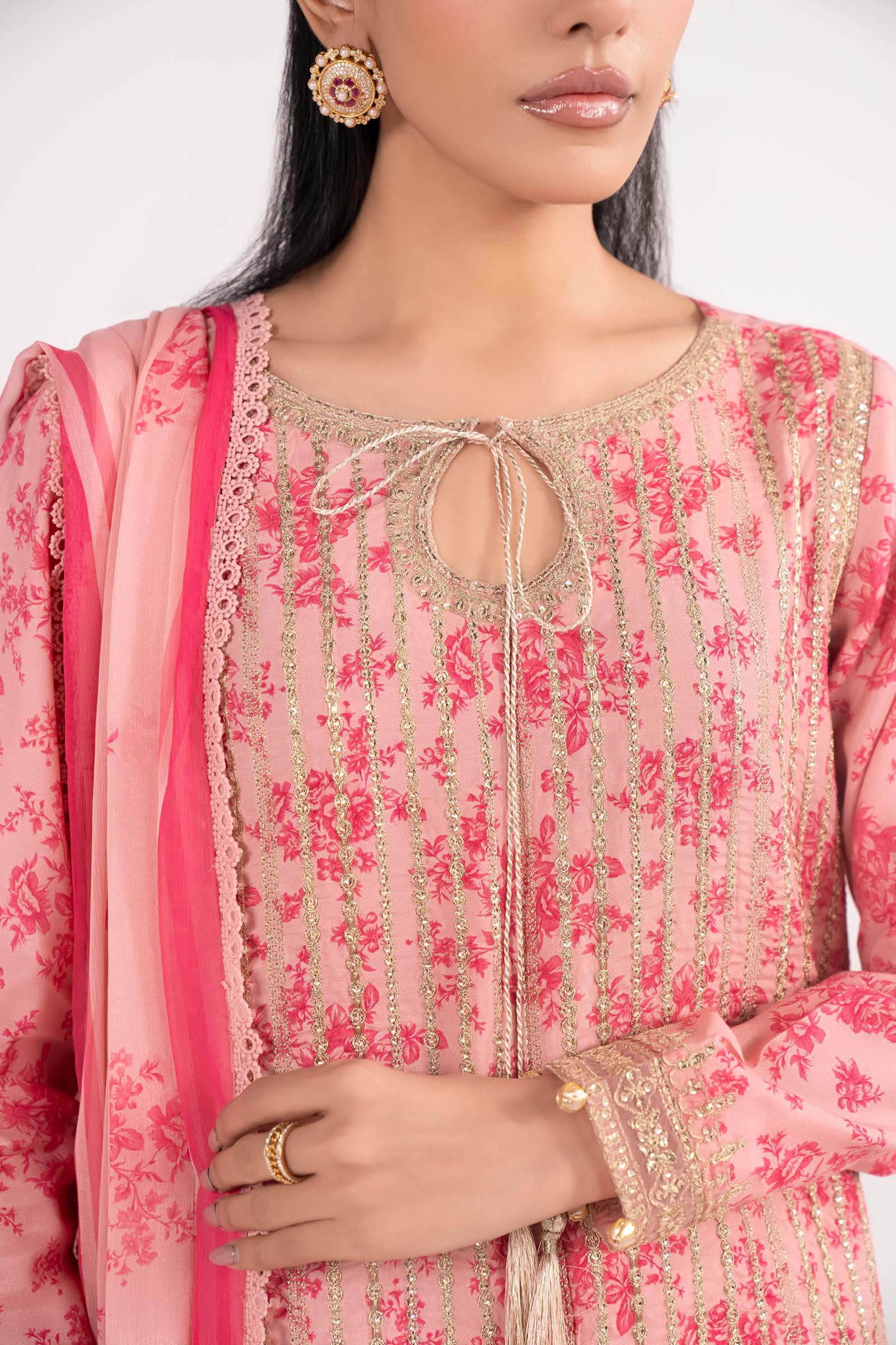 3 Piece Embroidered Lawn Suit