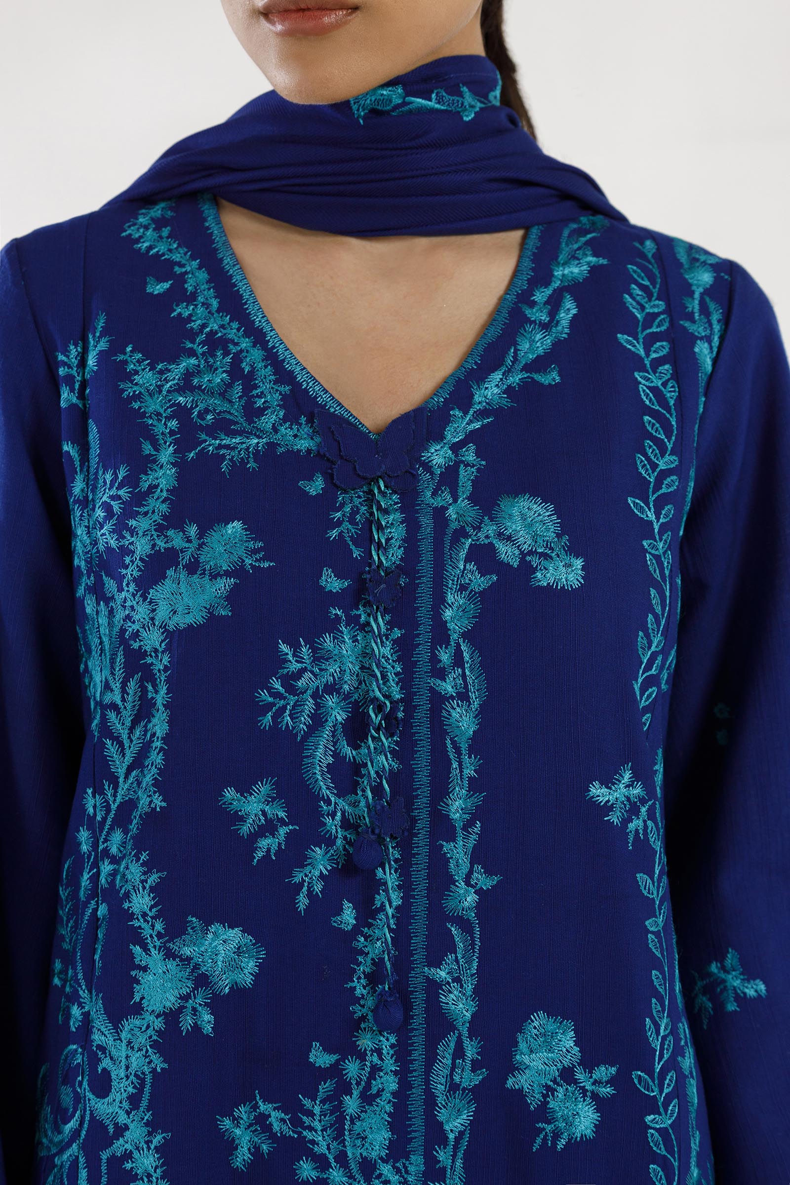 Stitched Embroidered Muzlin Suit