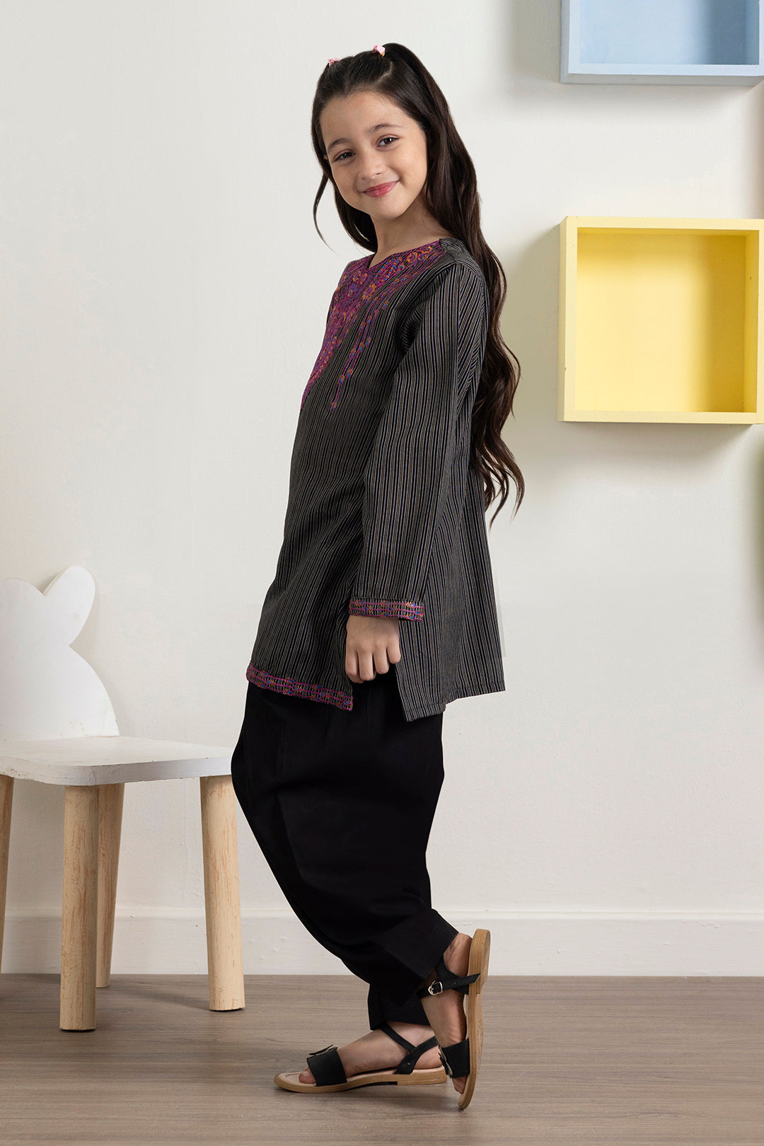Embroidered Kurta Trouser - 2406