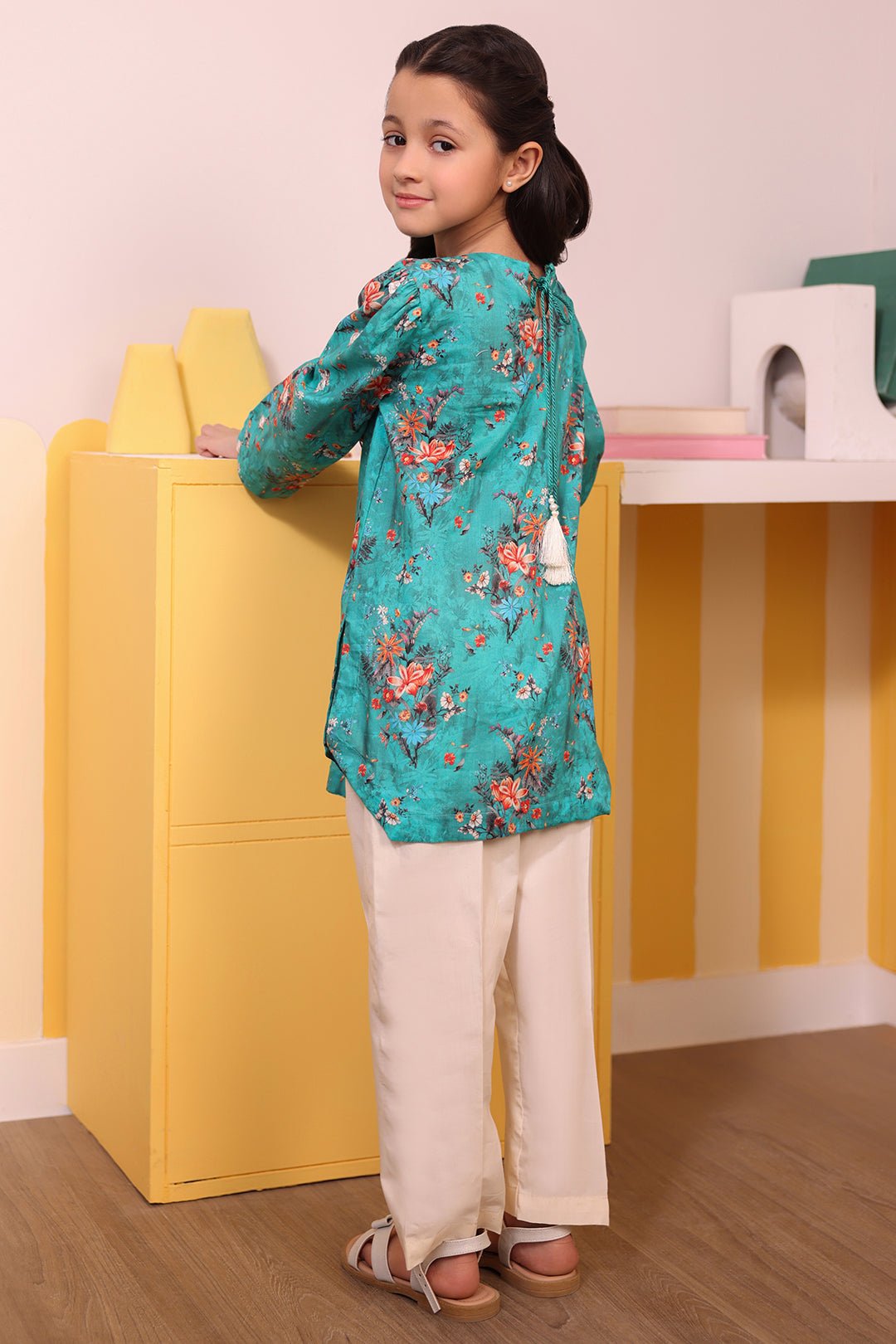 Embroidered Kurta - 1454