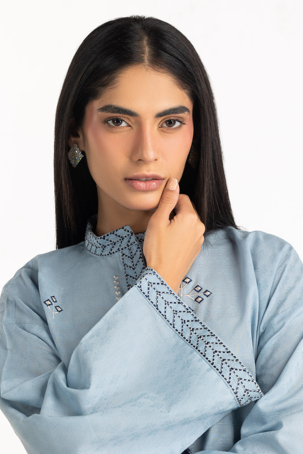 Jacquard Embroidered Shirt And Dyed Shalwar