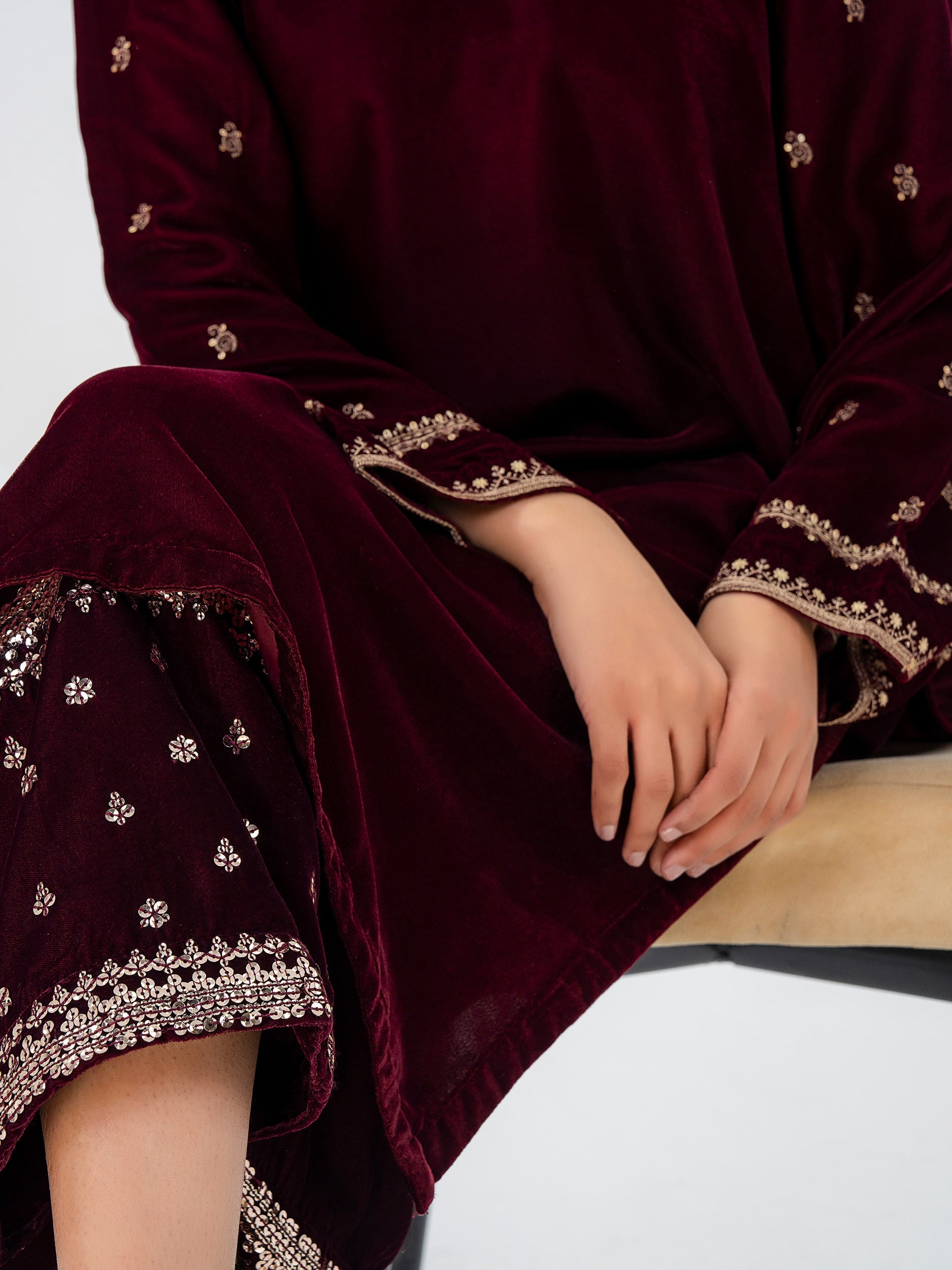2 Piece Velvet Suit-Embroidered (Pret)