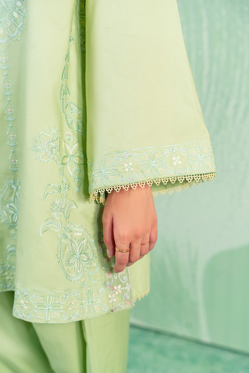 MIDNIGHT BLOSSOM - MSS6009