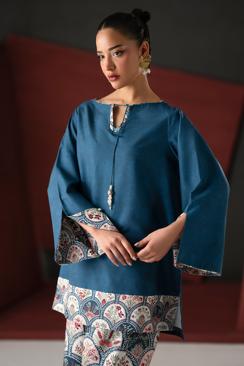 THALIA - MSS7038
