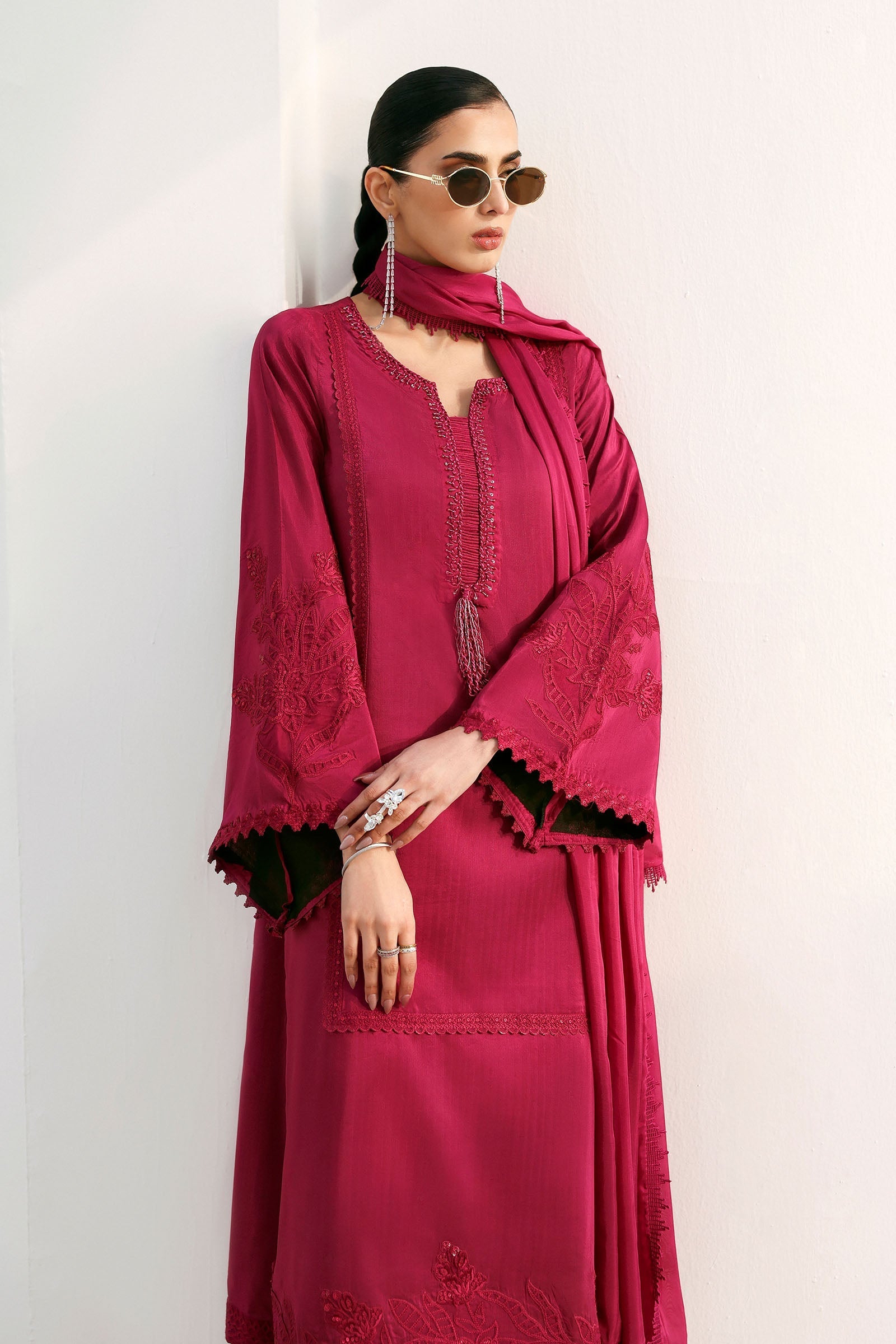 3 Piece Embroidered Tassel Silk Suit