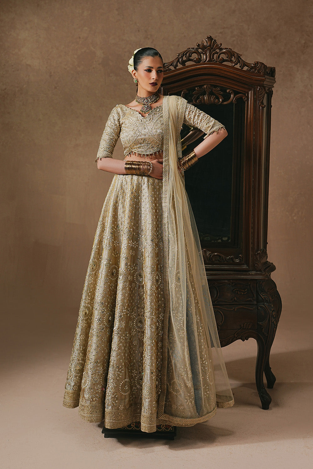 ZEENA - MWS5941