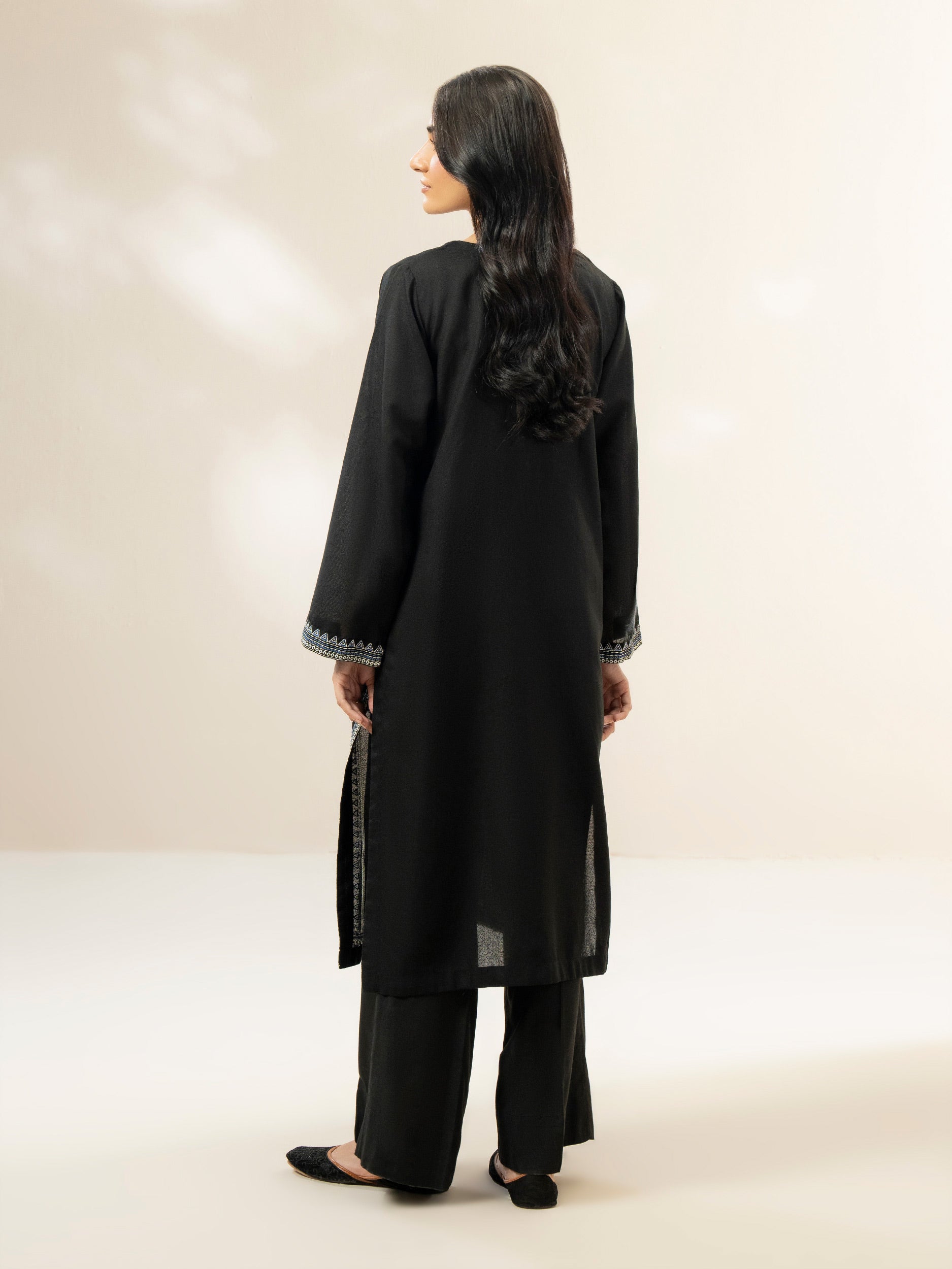Karandi Shirt-Embroidered (Pret)