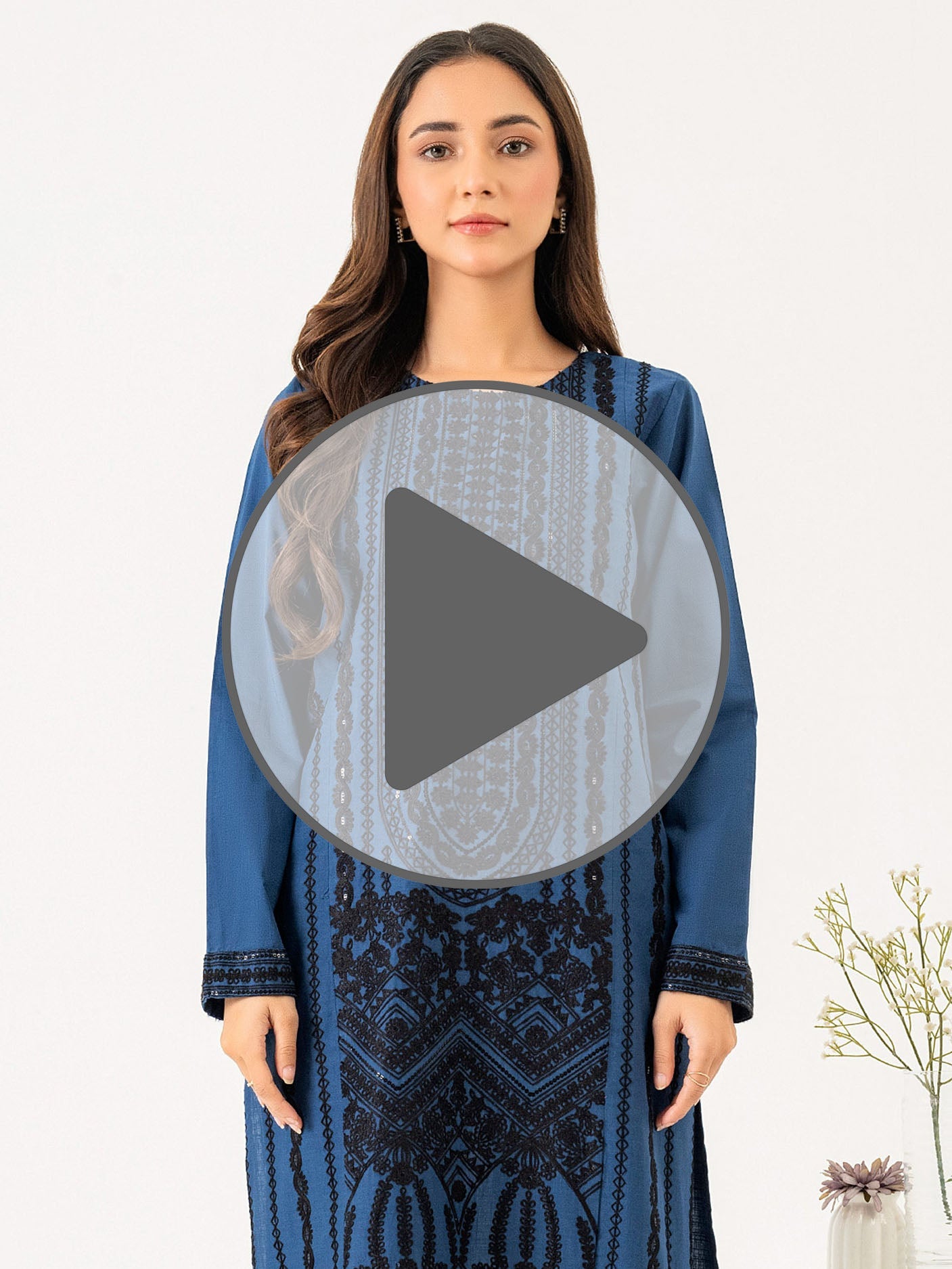2 Piece Lawn Suit-Embroidered (Pret)