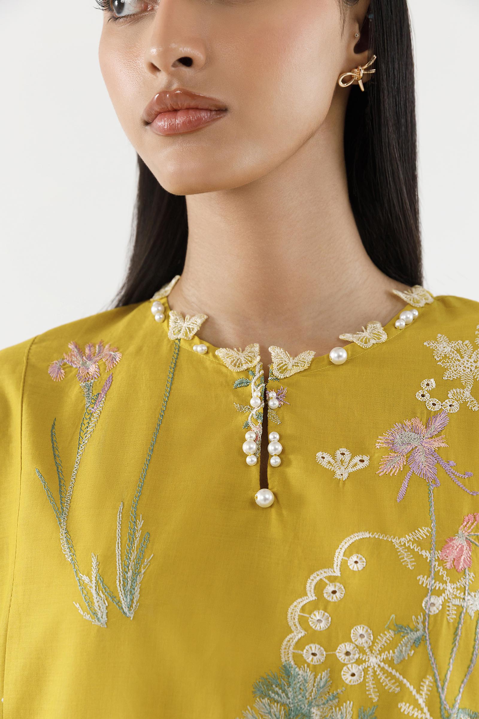 Stitched Embroidered Muzlin Suit