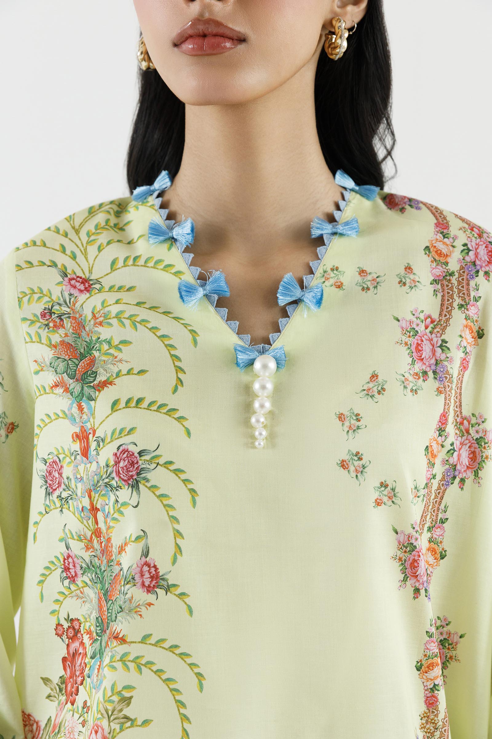 Stitched Embroidered Muzlin Suit
