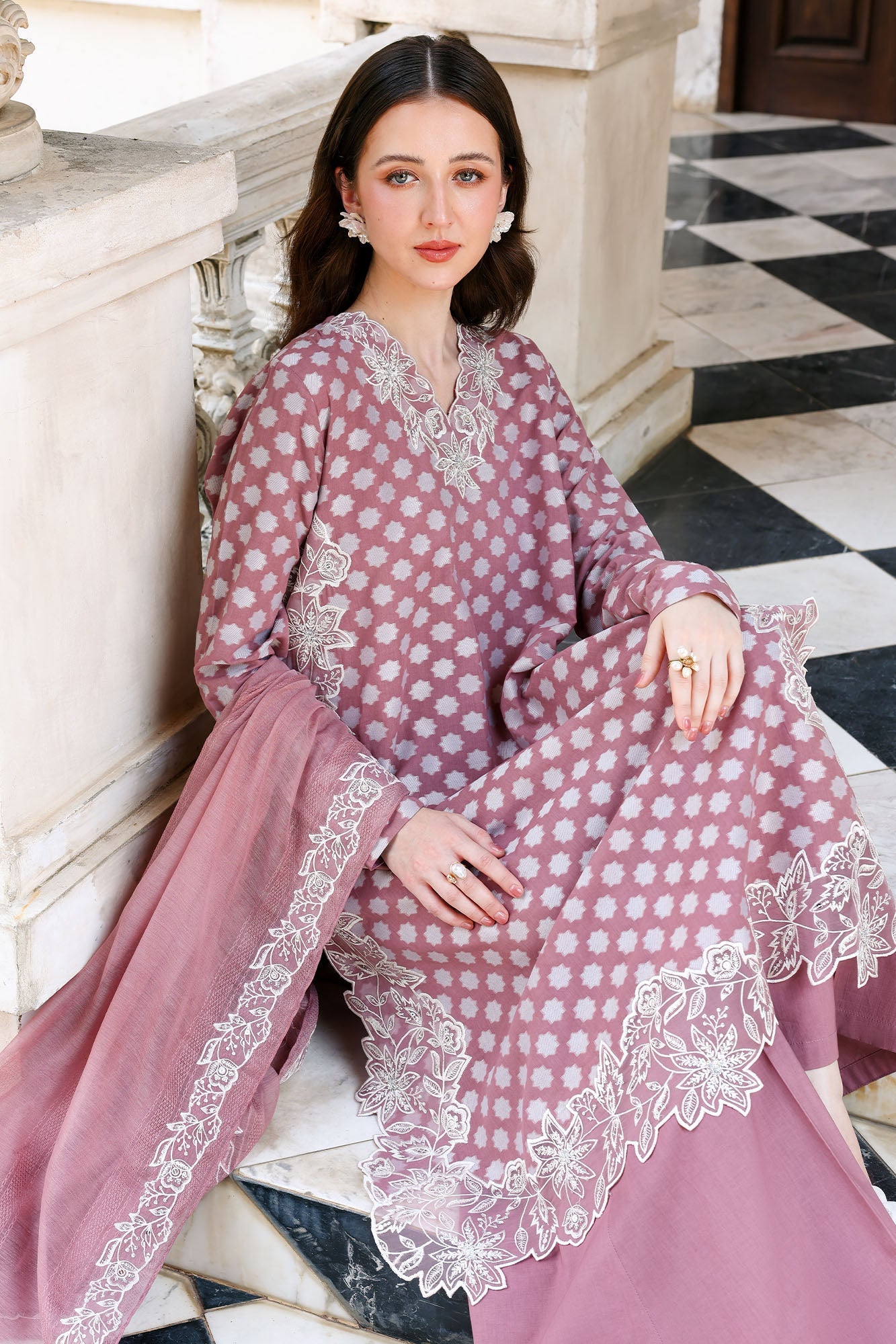 ASH ROSE -3PC (SHIRT, TROUSER & DUPATTA)