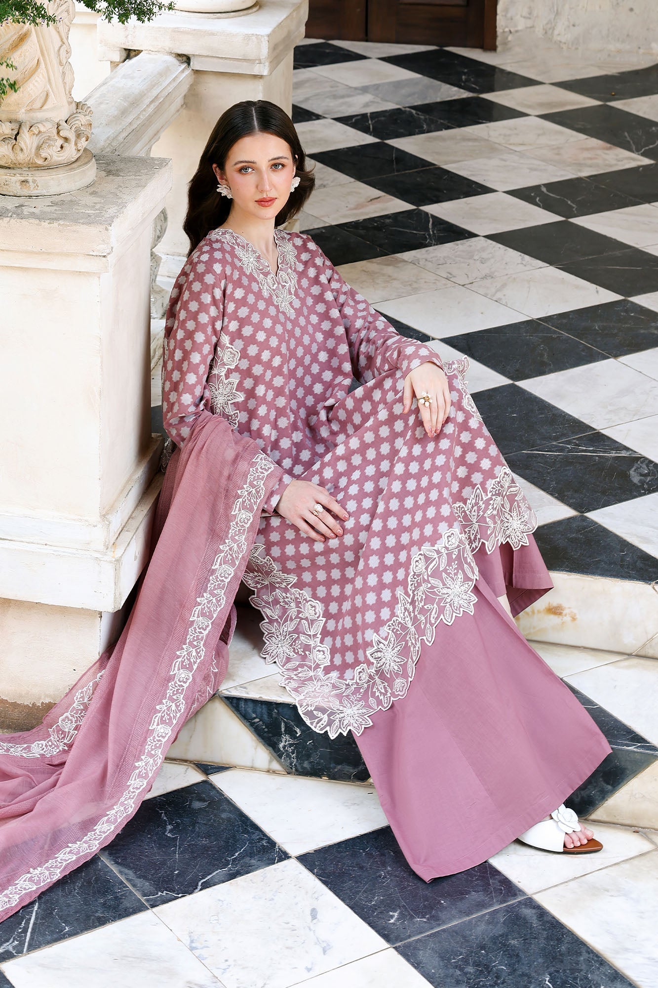 ASH ROSE -3PC (SHIRT, TROUSER & DUPATTA)