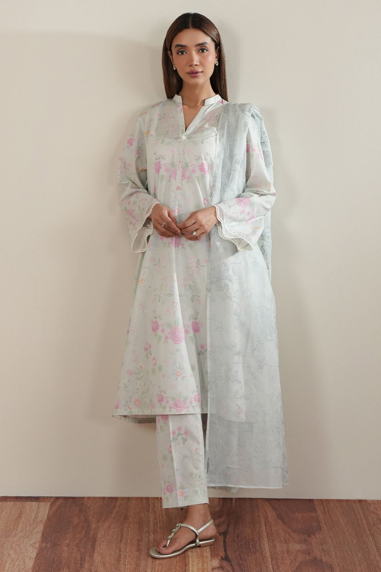 VOYAGE GARDEN-3PC (SHIRT, TROUSER & DUPATTA)