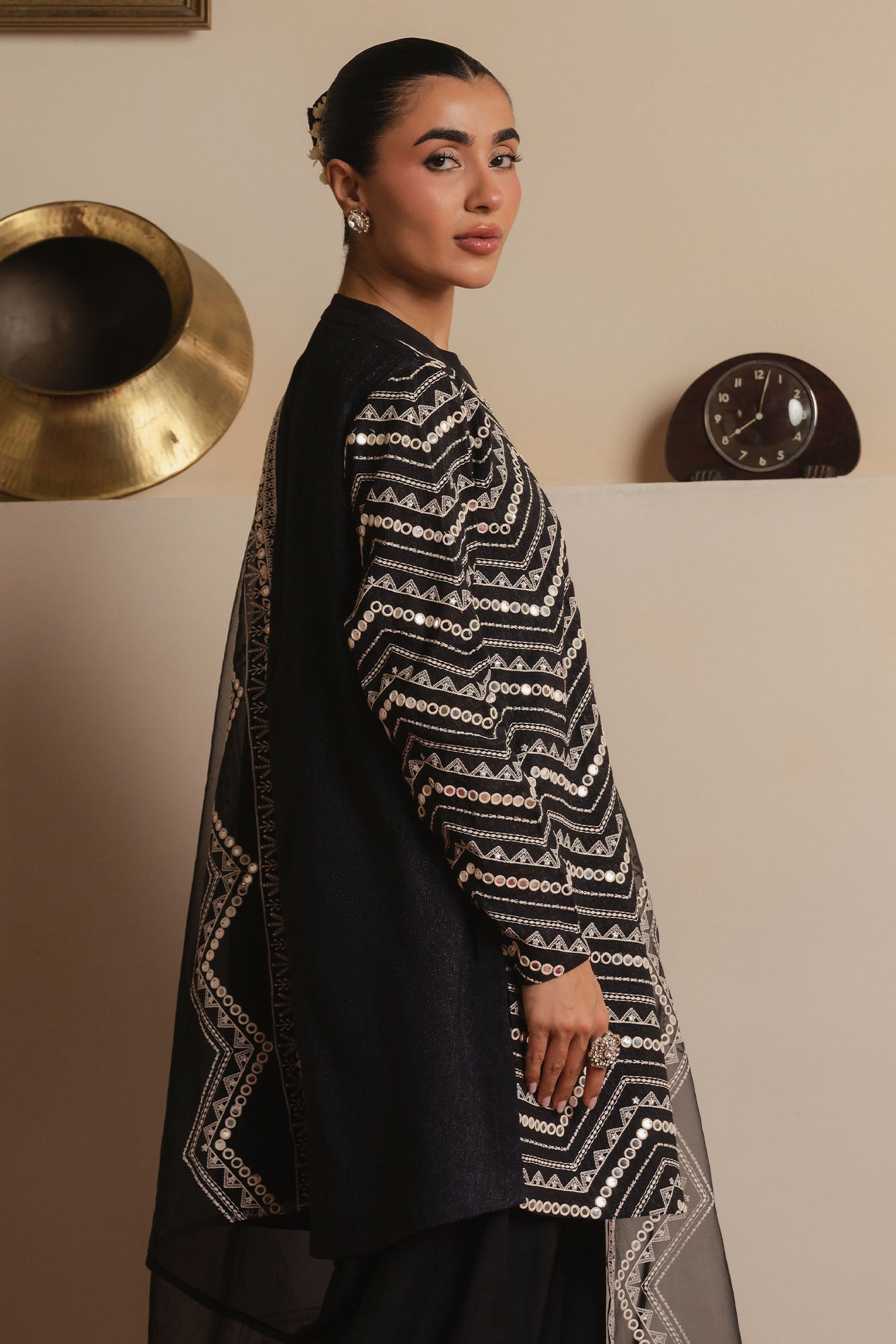 SHADOW STRIPES-3PC (SHIRT, SHALWAR & DUPATTA)