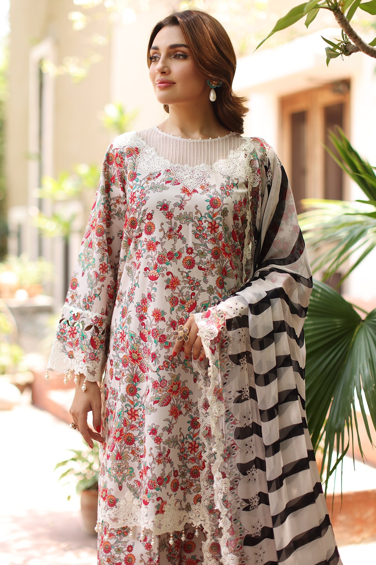3-PC Stitched Embroidered  Lawn  SLC27-06P