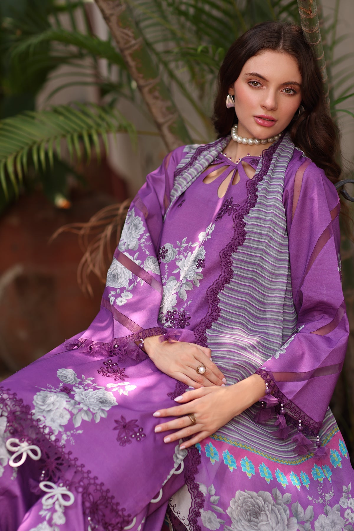 3-PC Stitched Embroidered Lawn Collection RM6-04P