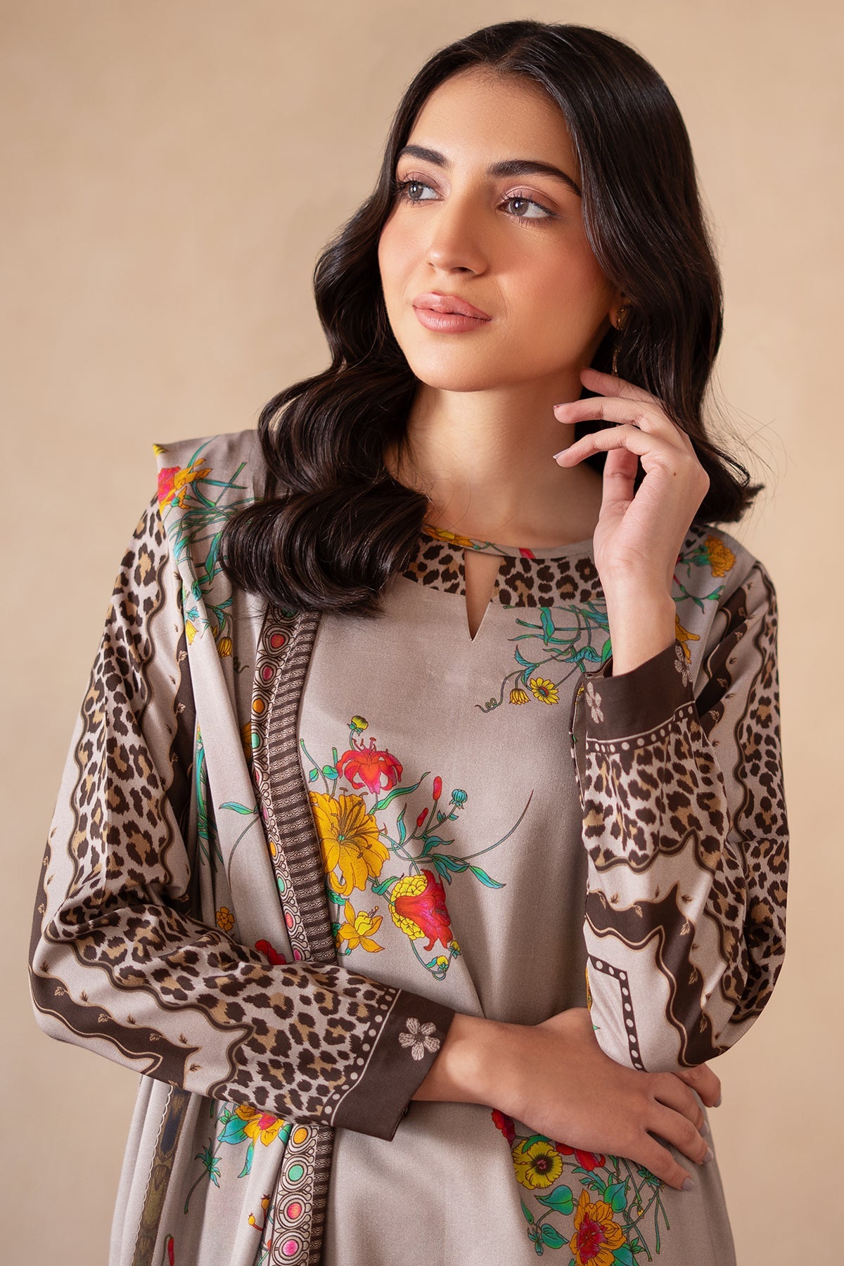 2-PC Embroidered  CPM-4-S46B