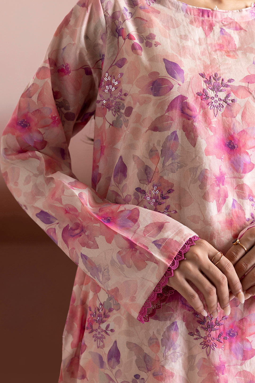 Embroidered Kurta - 2213