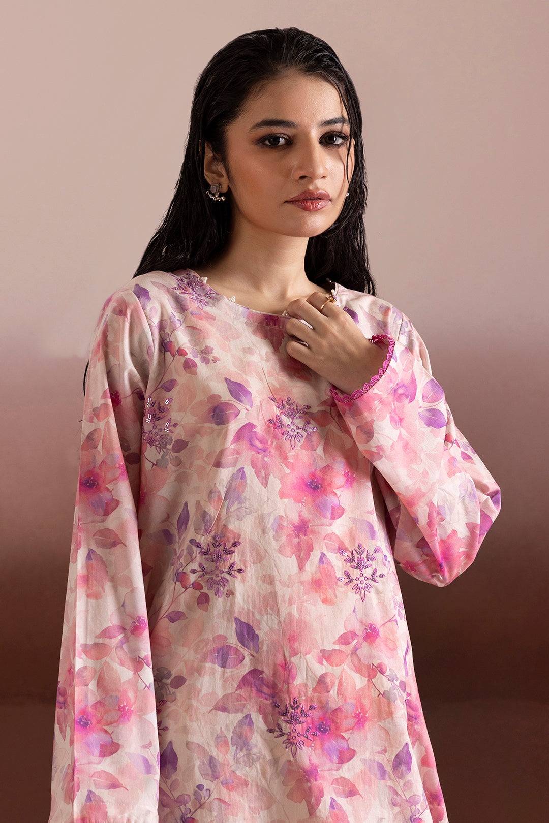 Embroidered Kurta - 2213
