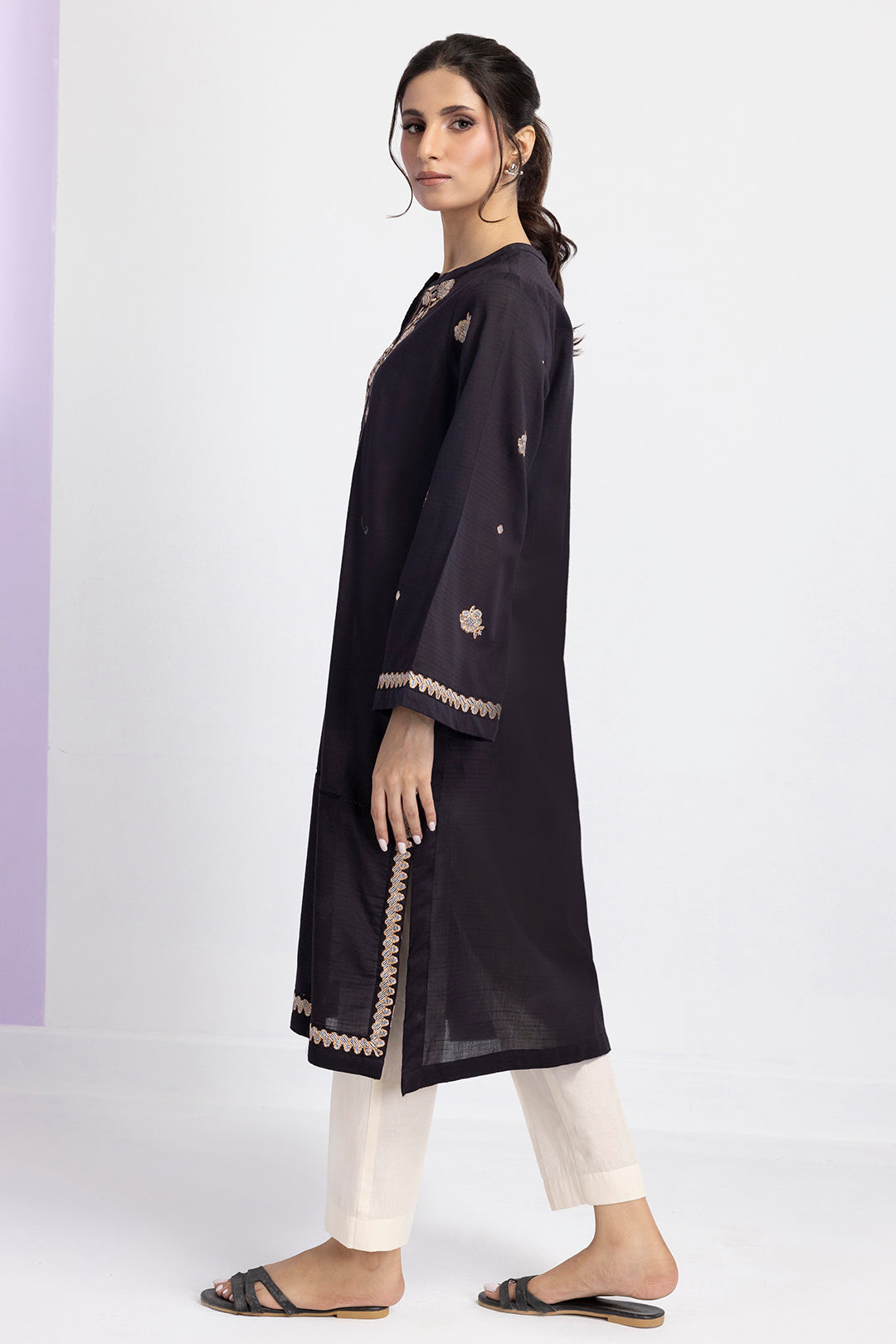 Embroidered Kurta - 2622