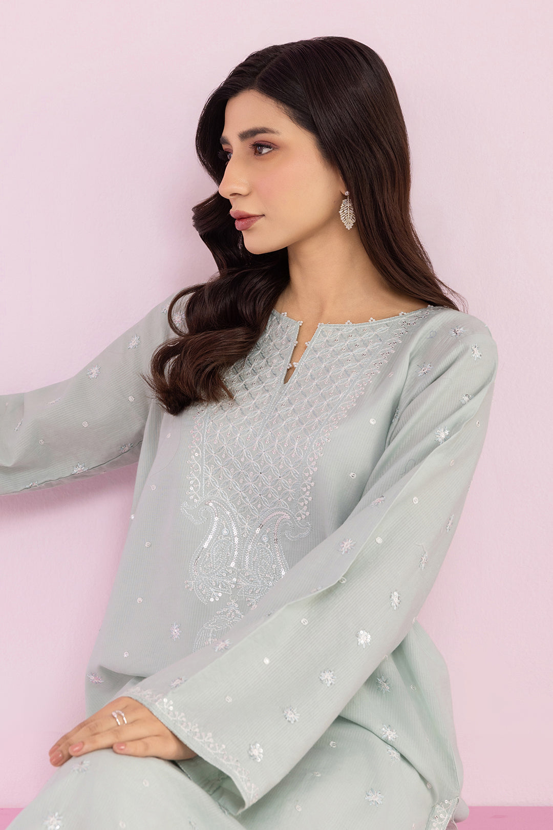 Embroidered Kurta - 2659