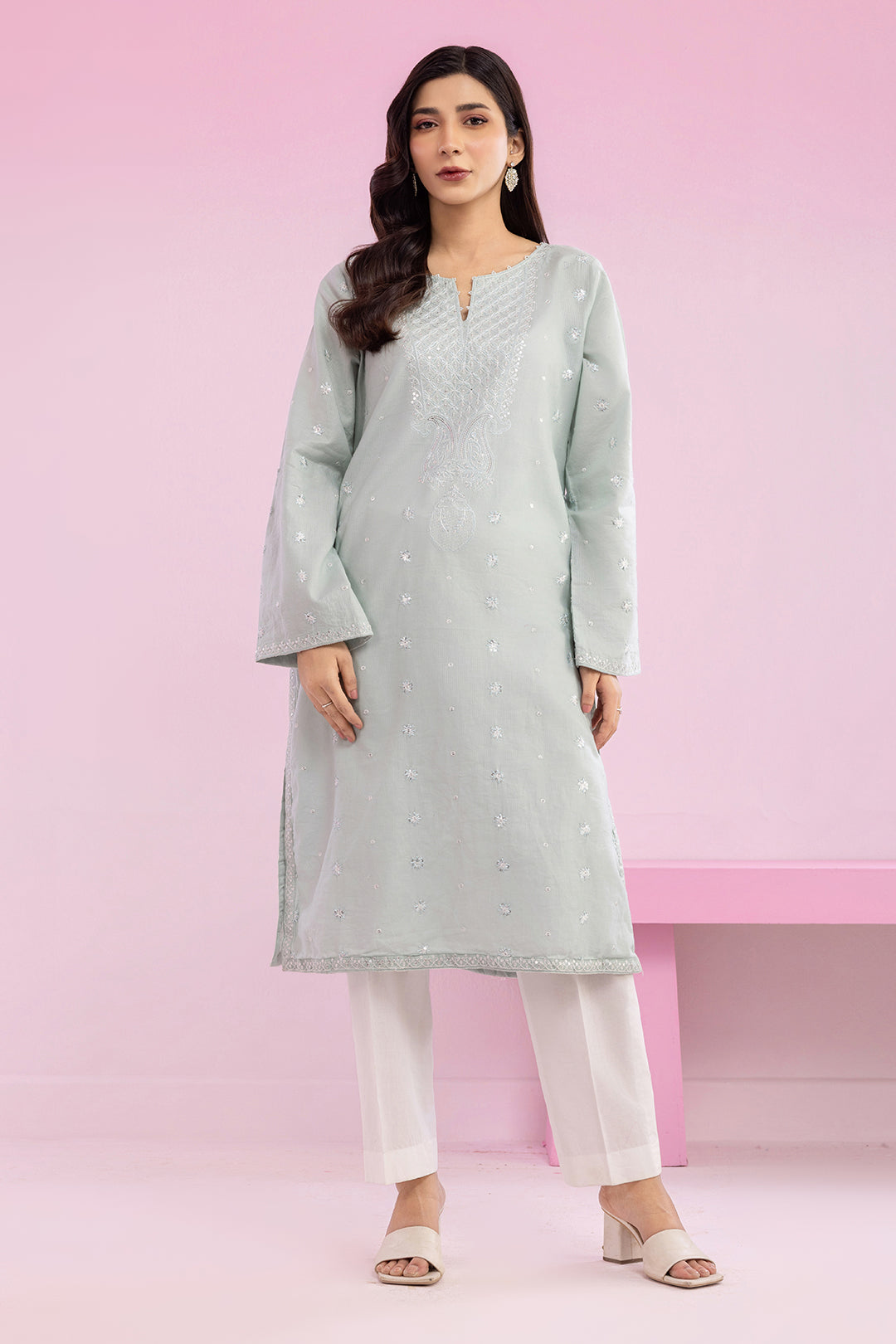 Embroidered Kurta - 2659