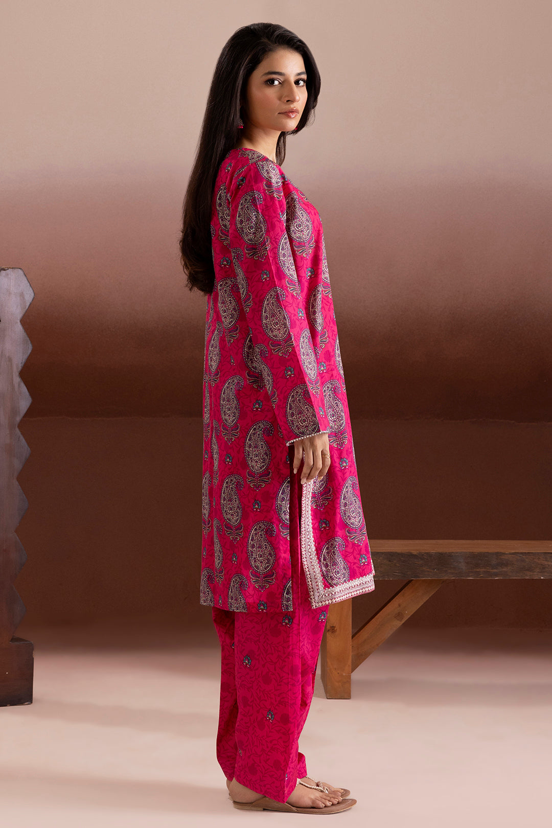 Embroidered Kurta Trouser - 1822