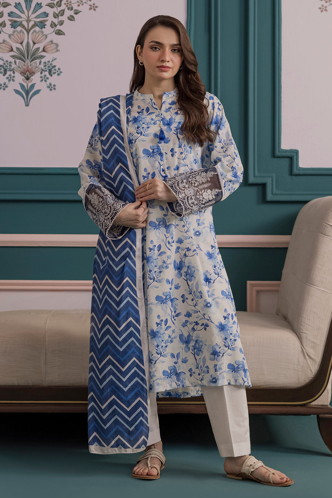 Embroidered Kurta Dupatta - 2233