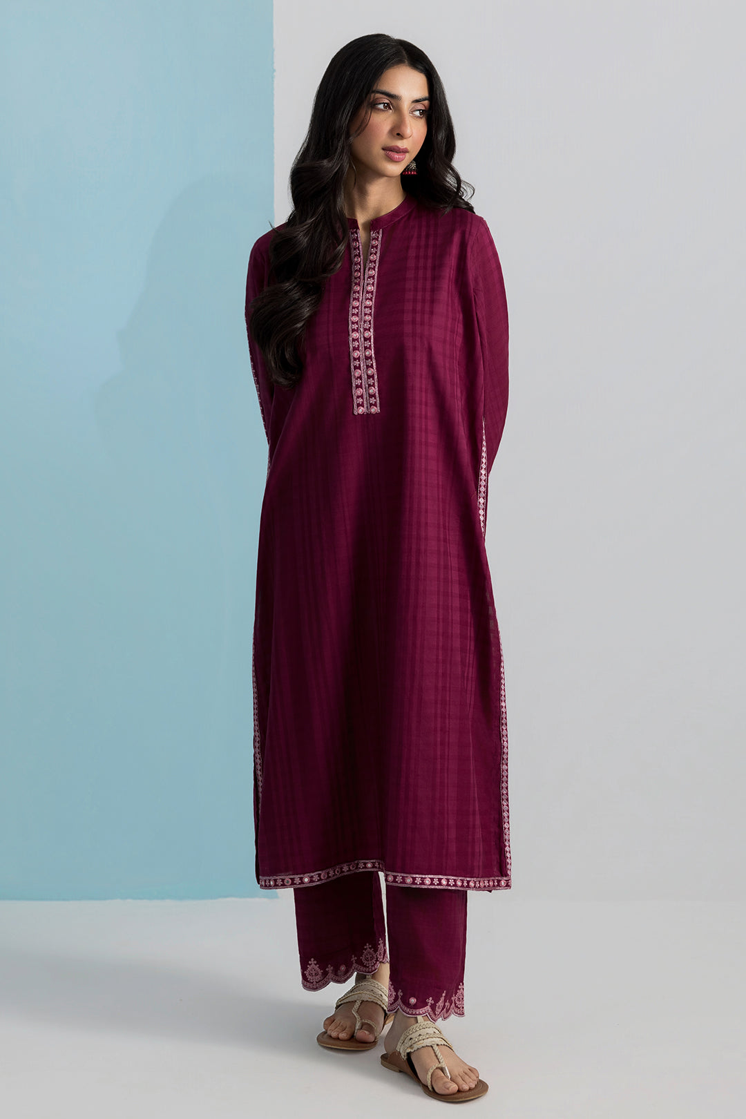Embroidered Kurta Trouser - 2559