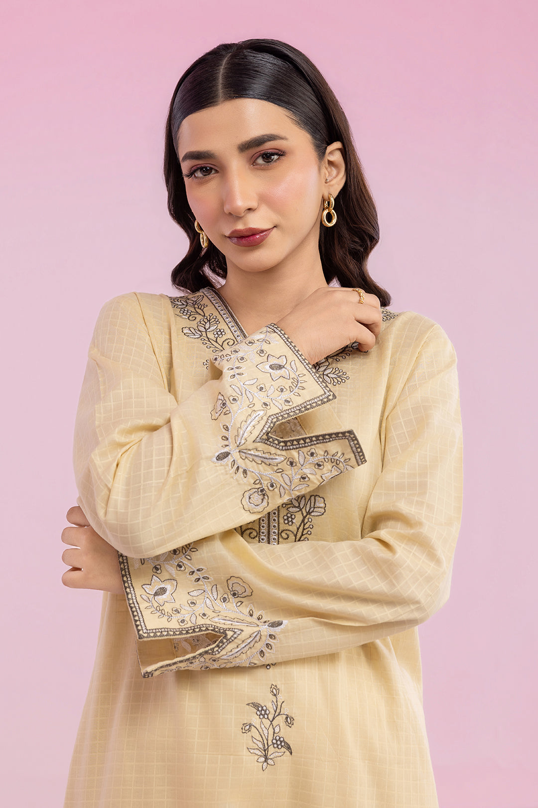 Embroidered Kurta Trouser - 2829