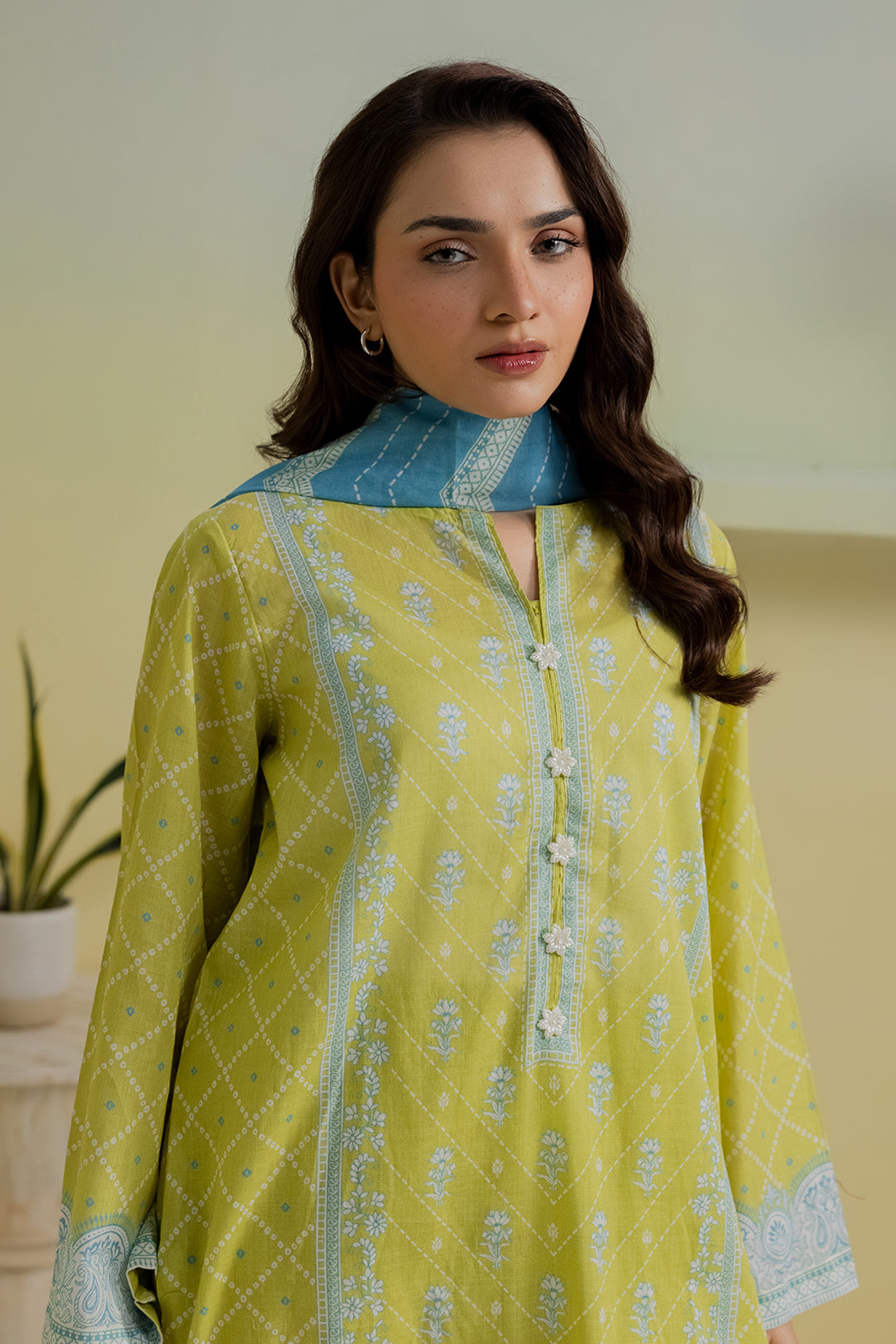 Kurta Dupatta Trouser - 2018