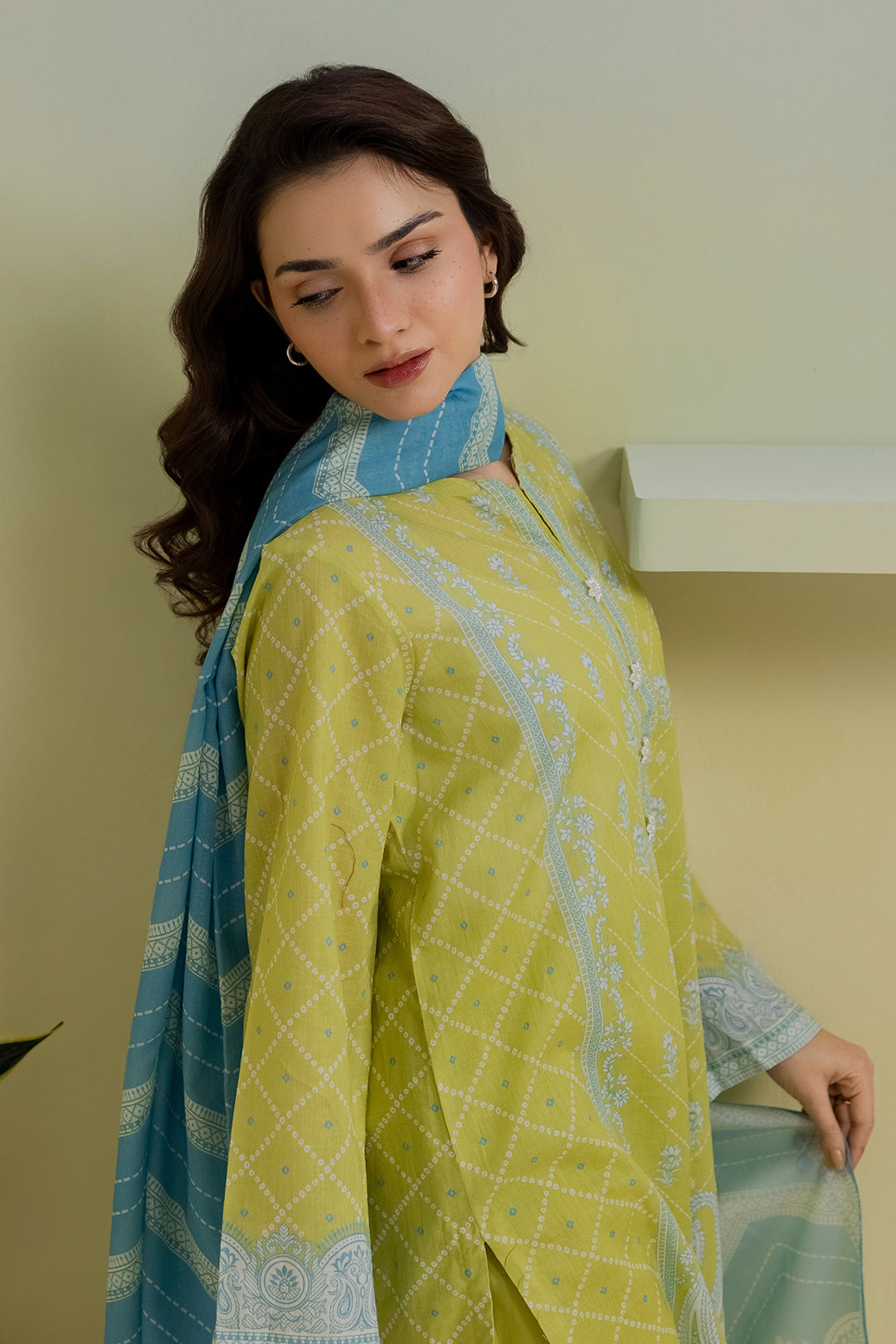 Kurta Dupatta Trouser - 2018