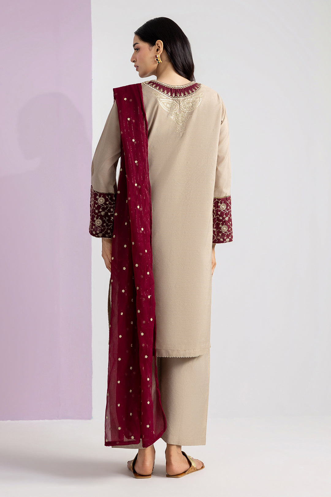Embroidered Kurta Dupatta Trouser - 2686