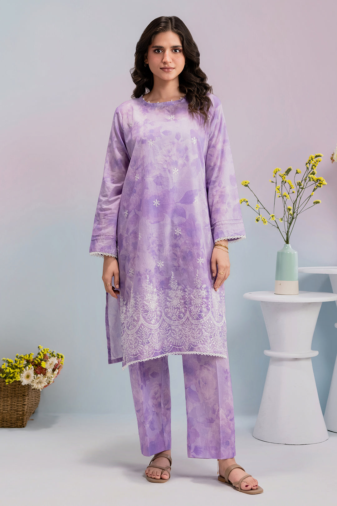 Embroidered Kurta Trouser - 2093