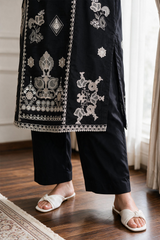 Embroidered Kurta Trouser - 3325