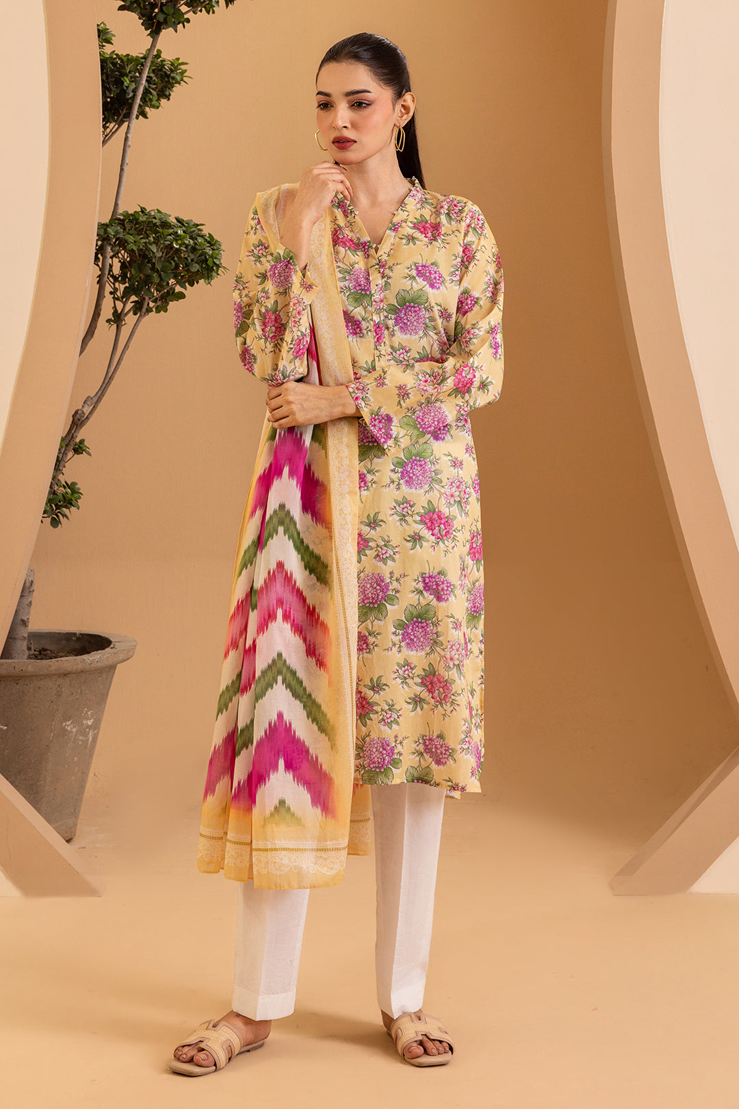 Kurta Dupatta Trouser - 2155